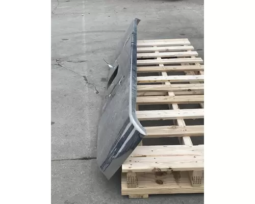 PETERBILT 388 Bumper Assembly, Front