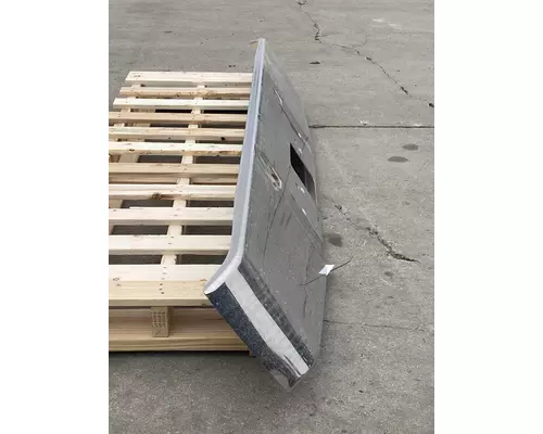 PETERBILT 388 Bumper Assembly, Front