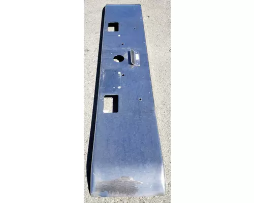 PETERBILT 388 Bumper Assembly, Front