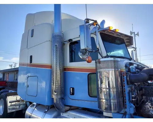 PETERBILT 388 CAB