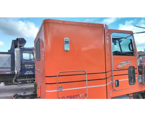 PETERBILT 388 CAB