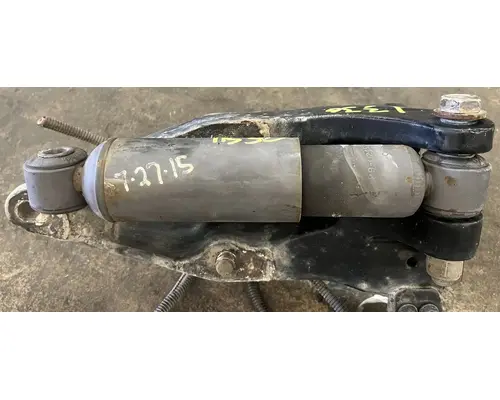 PETERBILT 388 Cab Air Ride