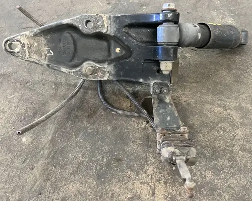 PETERBILT 388 Cab Air Ride