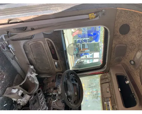 PETERBILT 388 Cab