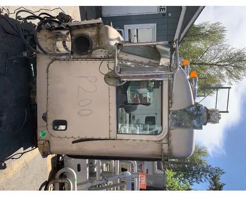 PETERBILT 388 Cab