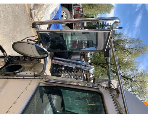 PETERBILT 388 Cab