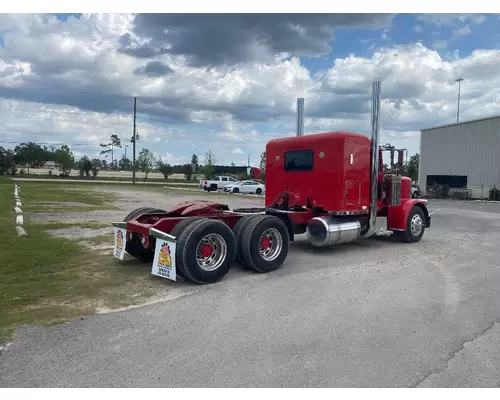 PETERBILT 388 Complete Vehicle