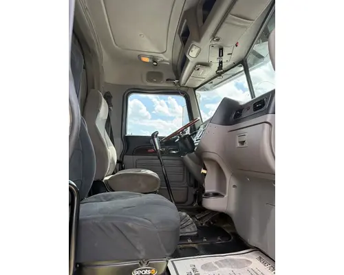 PETERBILT 388 Complete Vehicle