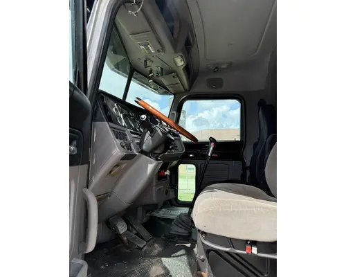 PETERBILT 388 Complete Vehicle