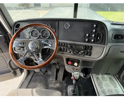 PETERBILT 388 Complete Vehicle