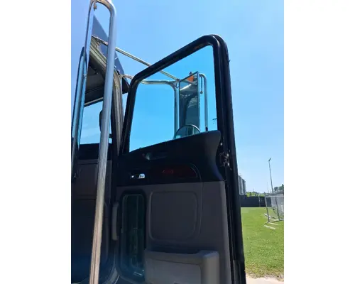 PETERBILT 388 Complete Vehicle