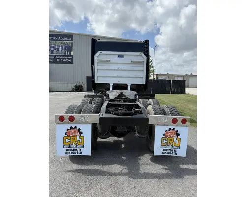 PETERBILT 388 Complete Vehicle