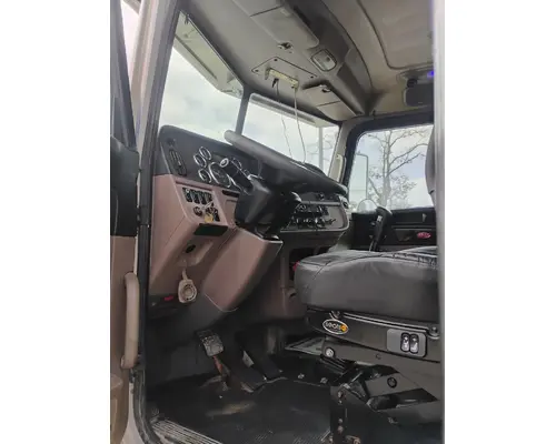 PETERBILT 388 Complete Vehicle