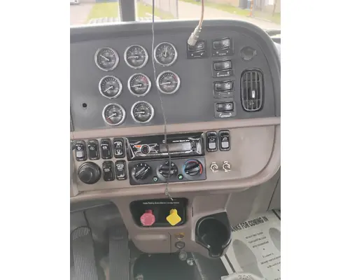 PETERBILT 388 Complete Vehicle