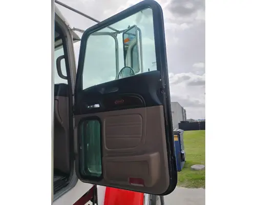 PETERBILT 388 Complete Vehicle