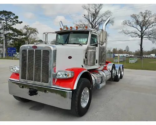PETERBILT 388 Complete Vehicle