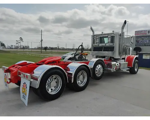 PETERBILT 388 Complete Vehicle