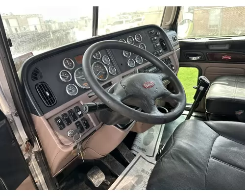 PETERBILT 388 Complete Vehicle