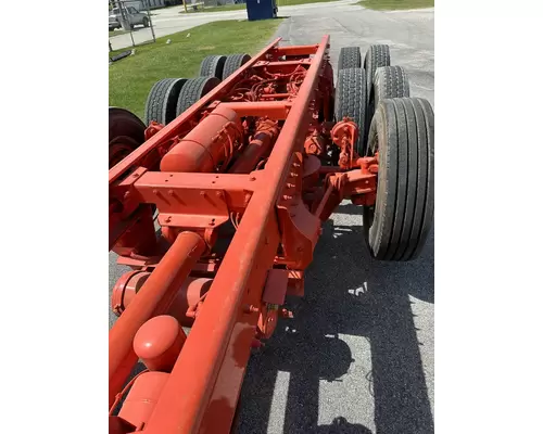 PETERBILT 388 Complete Vehicle