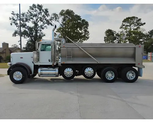 PETERBILT 388 Complete Vehicle