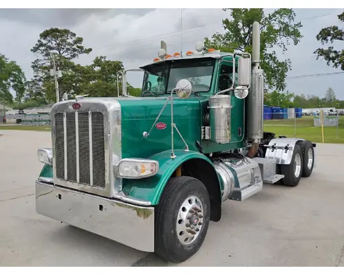PETERBILT 388 Complete Vehicle