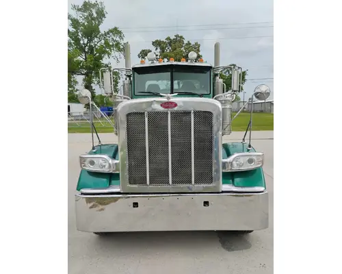 PETERBILT 388 Complete Vehicle