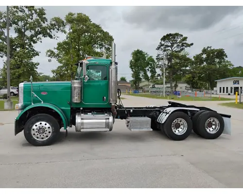 PETERBILT 388 Complete Vehicle