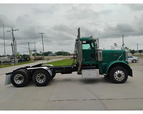 PETERBILT 388 Complete Vehicle