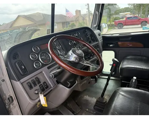 PETERBILT 388 Complete Vehicle