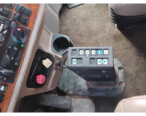 PETERBILT 388 Complete Vehicle