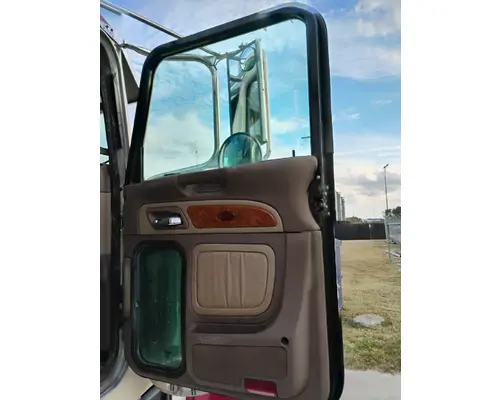 PETERBILT 388 Complete Vehicle