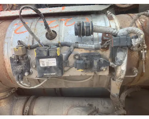 PETERBILT 388 DPF(Diesel Particulate Filter)