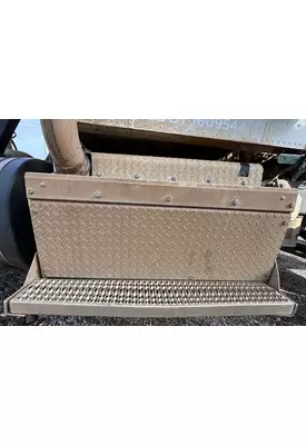PETERBILT 388 DPF (Diesel Particulate Filter)