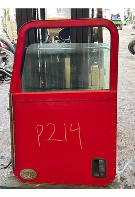 PETERBILT 388 Door Assembly, Front
