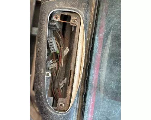 PETERBILT 388 Door Assembly, Front