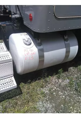 PETERBILT 388 FUEL TANK