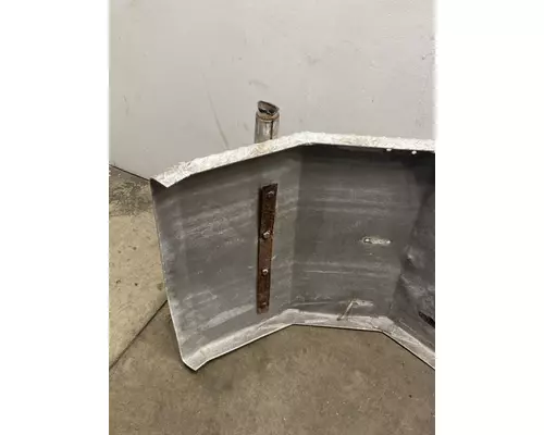 PETERBILT 388 Fender Extension