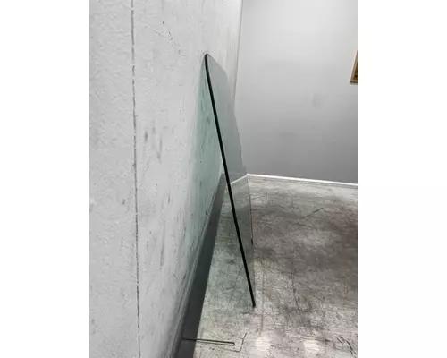 PETERBILT 388 Glass