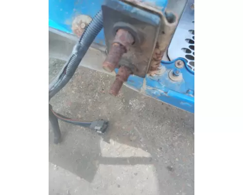 PETERBILT 388 HOOD HINGE