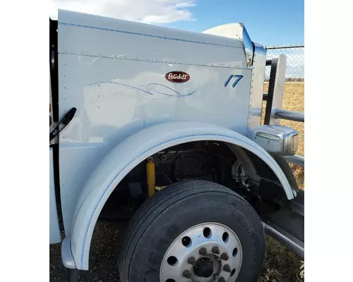 PETERBILT 388 HOOD