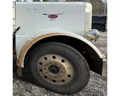 PETERBILT 388 Hood