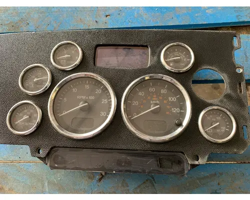 PETERBILT 388 Instrument Cluster