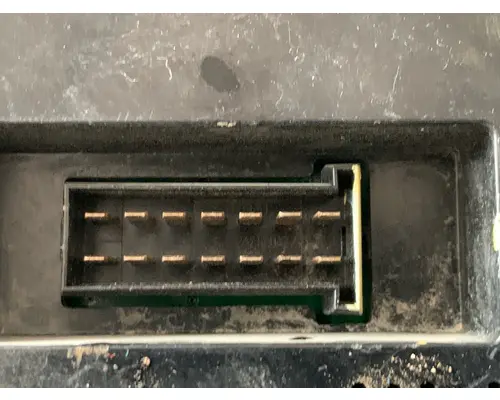 PETERBILT 388 Instrument Cluster