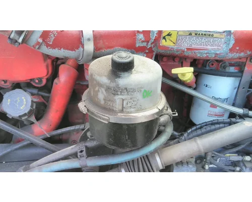 PETERBILT 388 POWER STEERING RESERVOIR