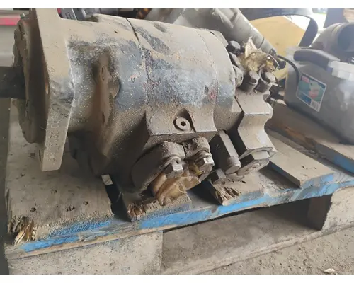 PETERBILT 388 PTO PUMP