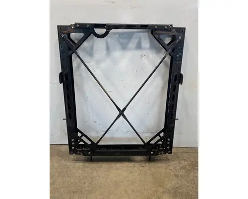 PETERBILT 388 Radiator