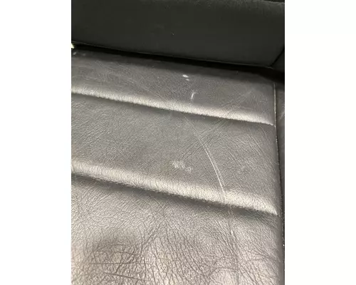 PETERBILT 388 Seat, Front