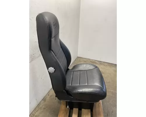 PETERBILT 388 Seat, Front
