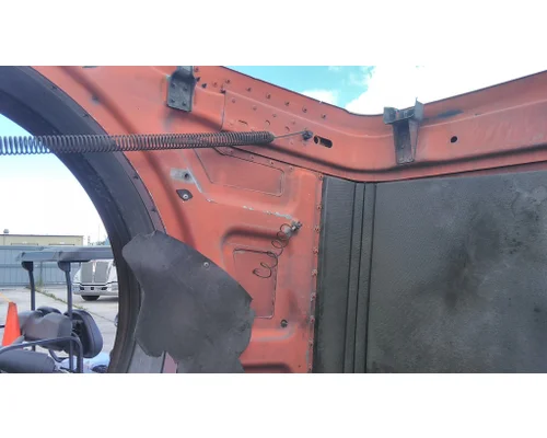 PETERBILT 388 WHOLE TRUCK FOR RESALE