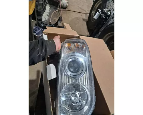 PETERBILT 388 headlight